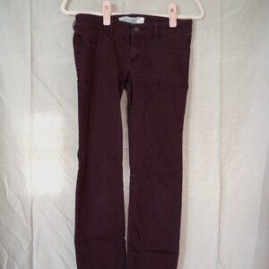 size 2 Abercrombie straight leg maroonpants